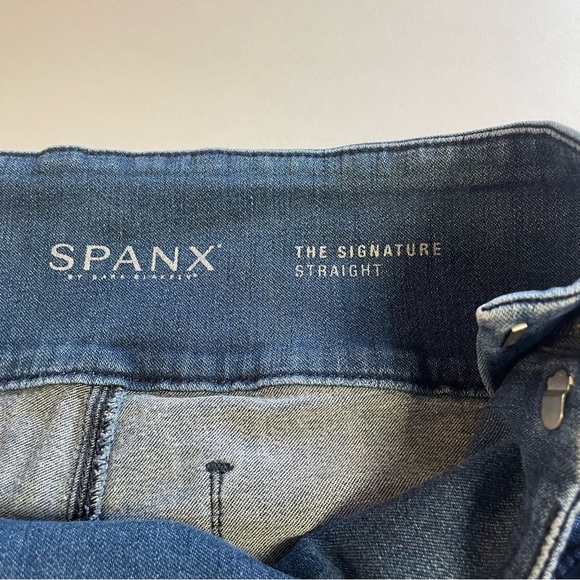 Spanx Women's The Signature Straight Leg Stretch High Rise Jean Size 32 - Picture 11 of 11